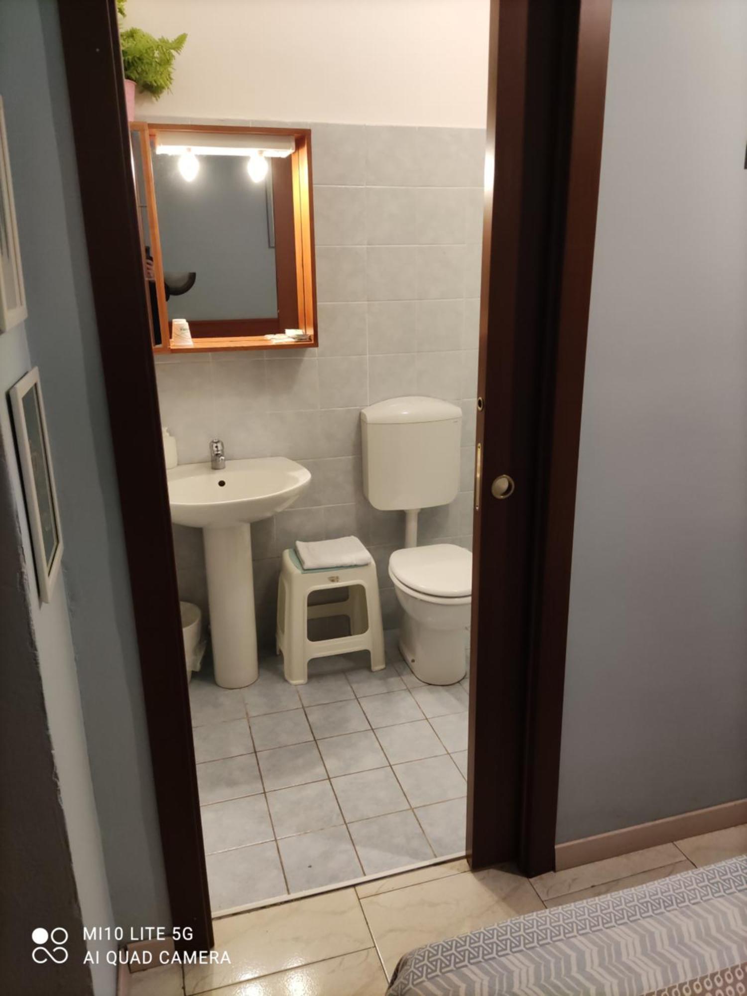 Hostal D'Annunzio House Cesano Boscone Eksteriør billede
